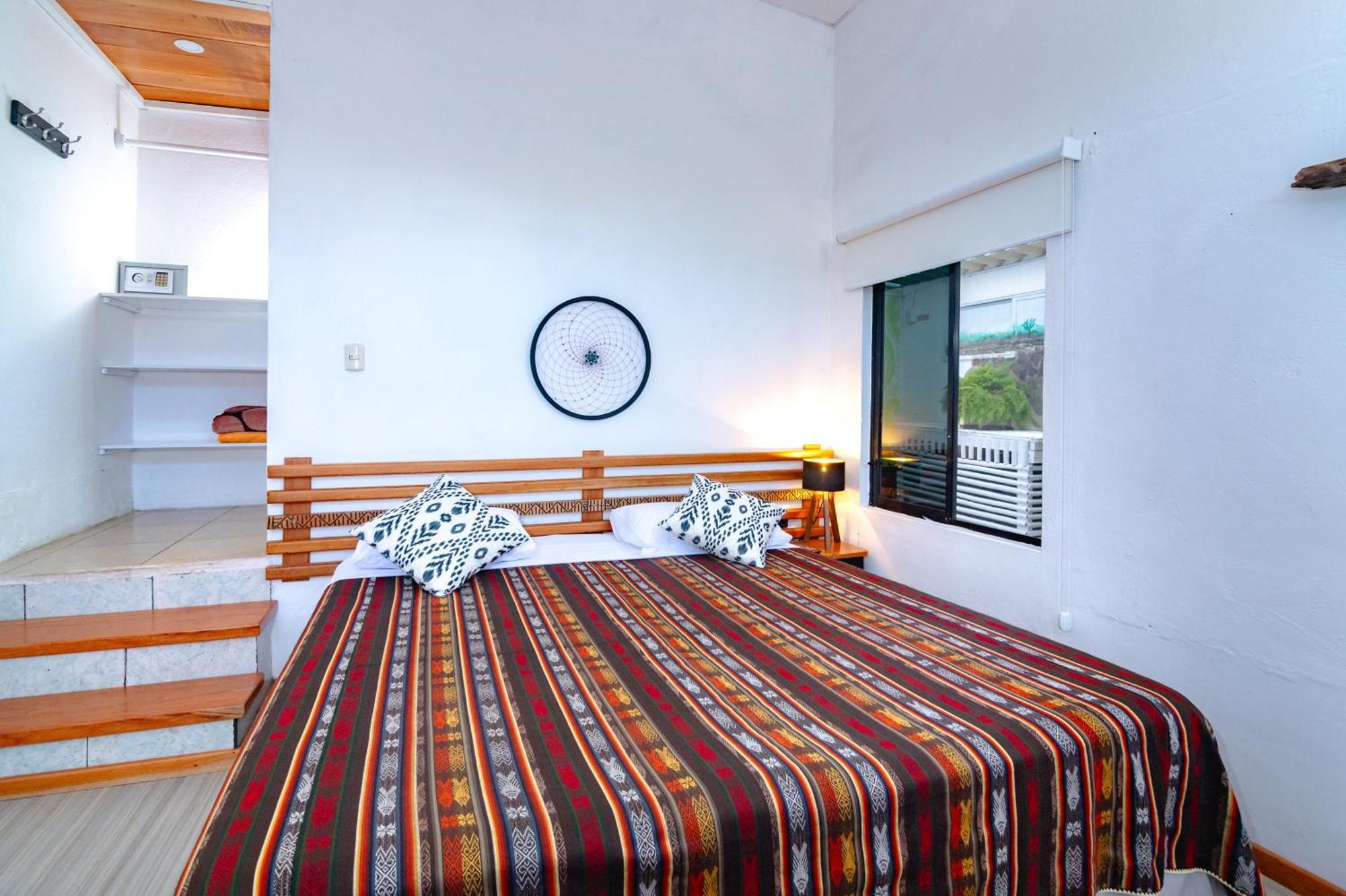 La K-Leta Boutique Guesthouse ปูแอร์โตอาโยรา ภายนอก รูปภาพ
