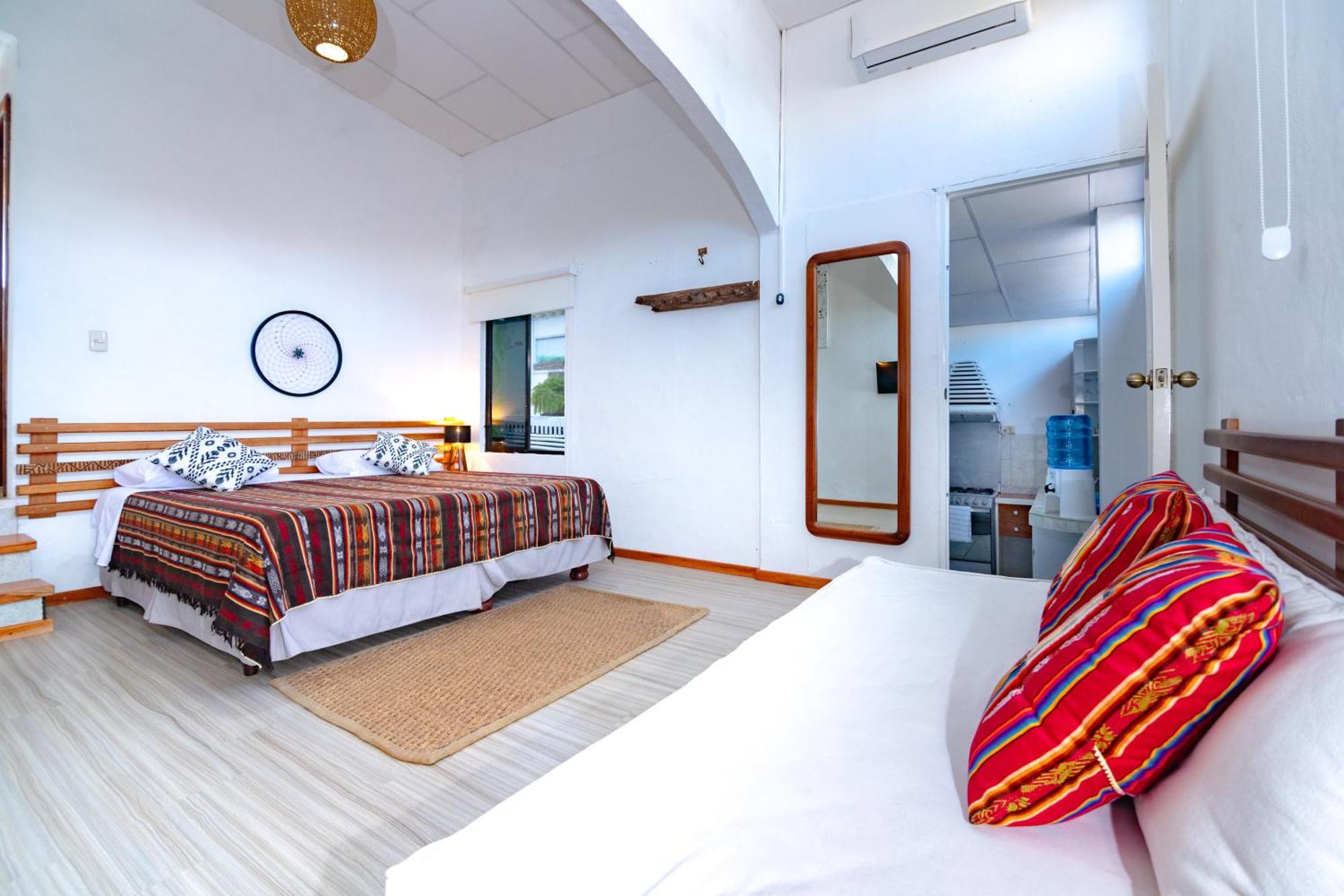 La K-Leta Boutique Guesthouse ปูแอร์โตอาโยรา ภายนอก รูปภาพ