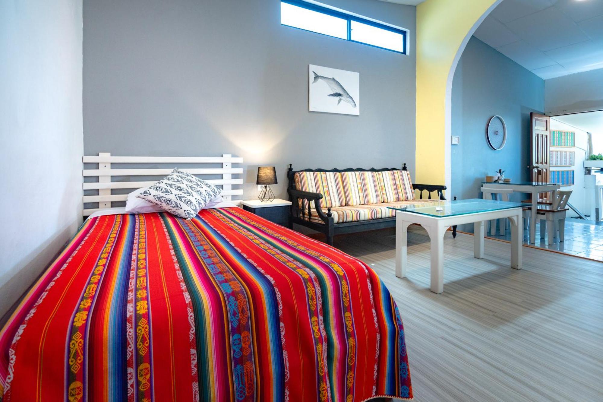La K-Leta Boutique Guesthouse ปูแอร์โตอาโยรา ภายนอก รูปภาพ