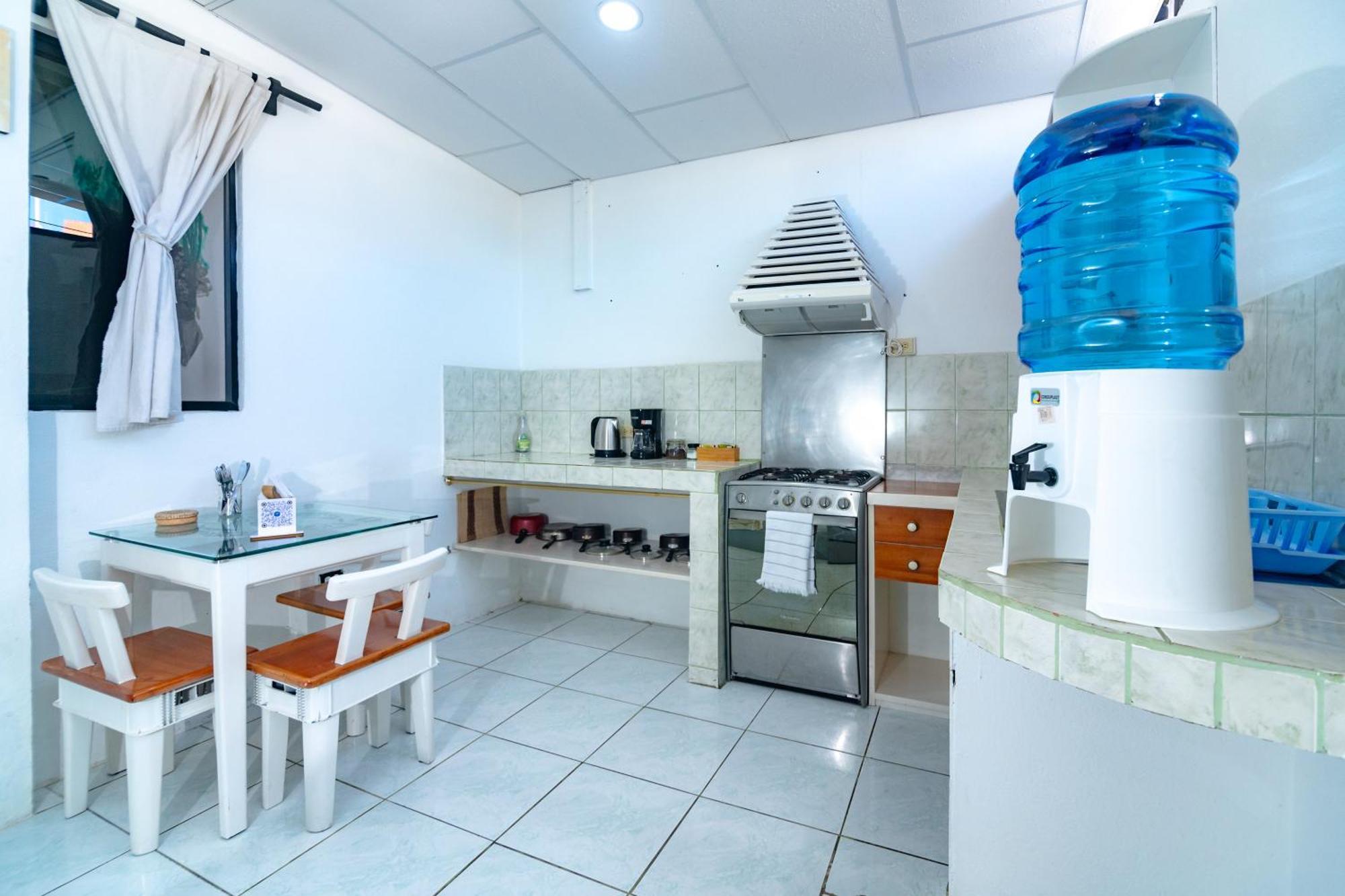 La K-Leta Boutique Guesthouse ปูแอร์โตอาโยรา ภายนอก รูปภาพ